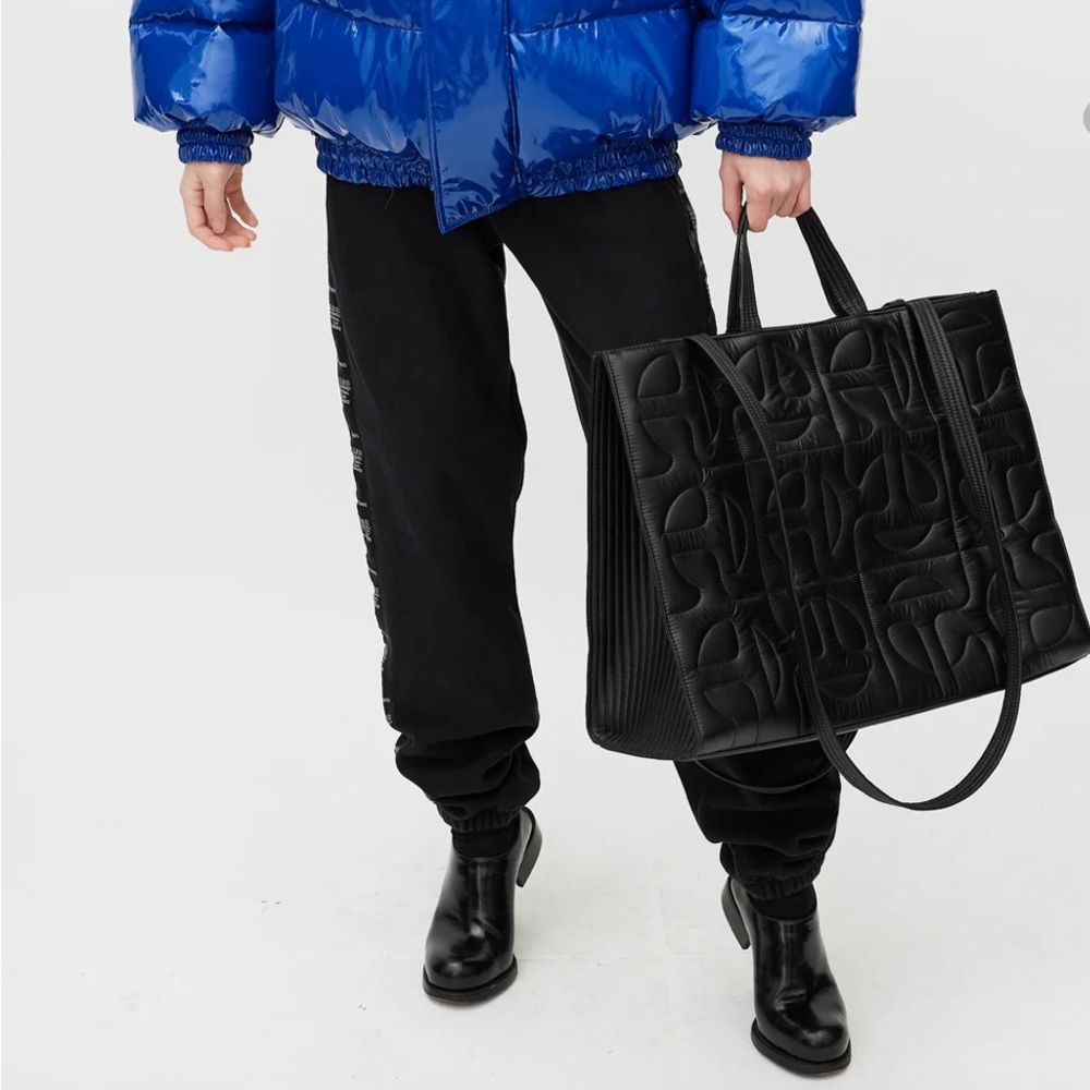 MINT CONDITION Moose Knuckles x Telfar Quilted Large Shopper - Black